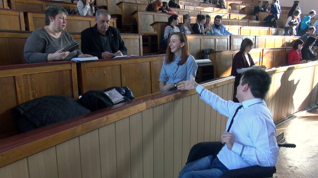 «Людина на інвалідному кріслі живе в соціальному середовищі, але середовище не ідеальне», — Іван Бондаренко «Людина на інвалідному кріслі живе в соціальному середовищі, але середовище не ідеальне», — Іван Бондаренко