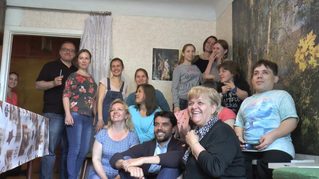 «Є такі люди, які бояться нас», — сироти про інвалідність «Є такі люди, які бояться нас», — сироти про інвалідність