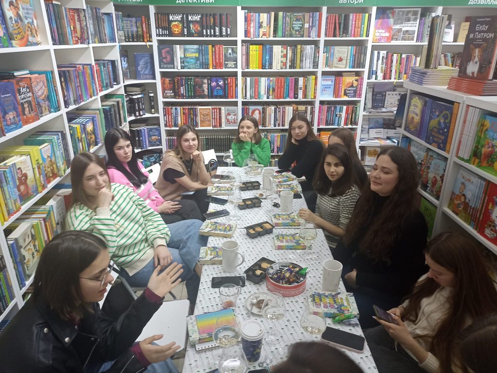 Вісім матеріалів медіа «Накипіло» про книжки, читання та бібліотеки Вісім матеріалів медіа «Накипіло» про книжки, читання та бібліотеки