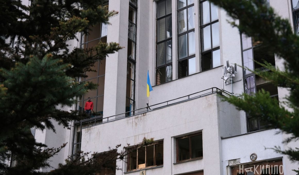 Держпром, обстріл центру Харкова вночі 8 листопада