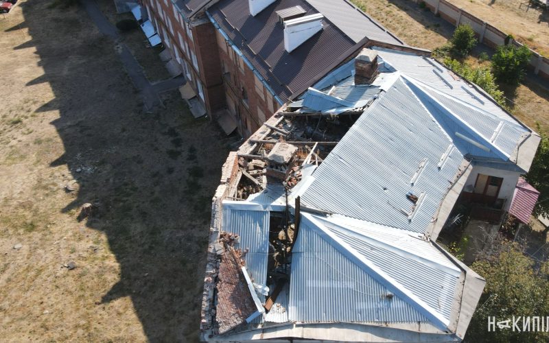 Мешканці будинків на вулиці Ахієзерів у Харкові борються за відновлення житла