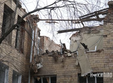 Лікарня після обстрілу