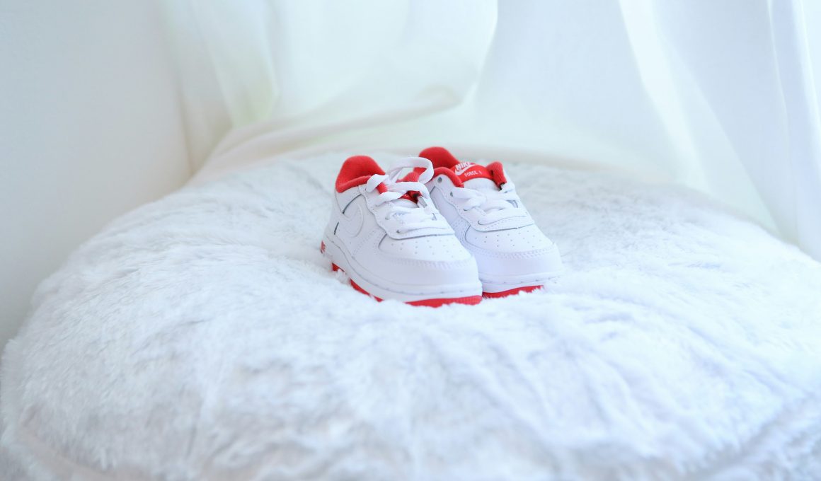 Зручні дитячі кросівки Nike