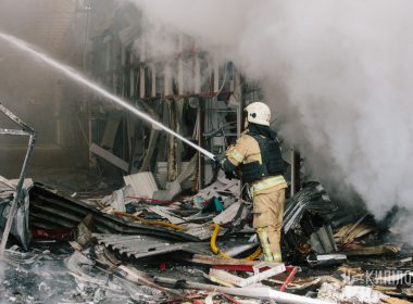 Барабашово, ринок у Харкові, пожежа, пожежа у Харкові, атака дронів, 6 травня, фото: Павло Пахоменко