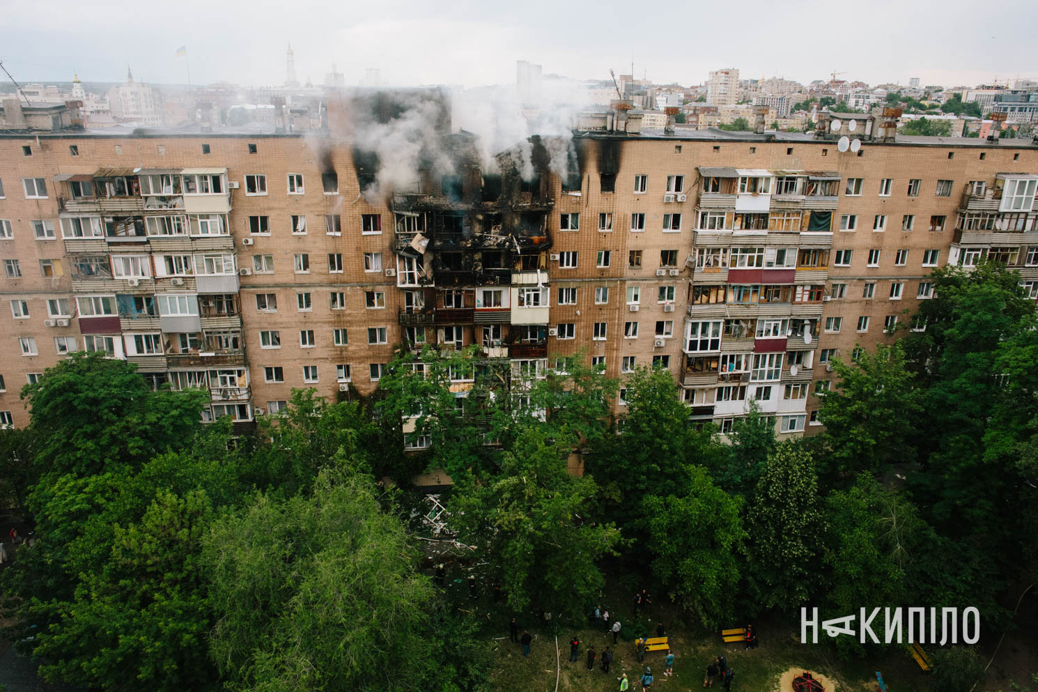 Шахед, влучання шахеда, Основ'янський район, 7 червня 2025 року, влучання в будинок у Харкові, фото: Павло Пахоменко