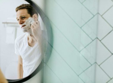 Піна для гоління: чому без неї вже не обійтися