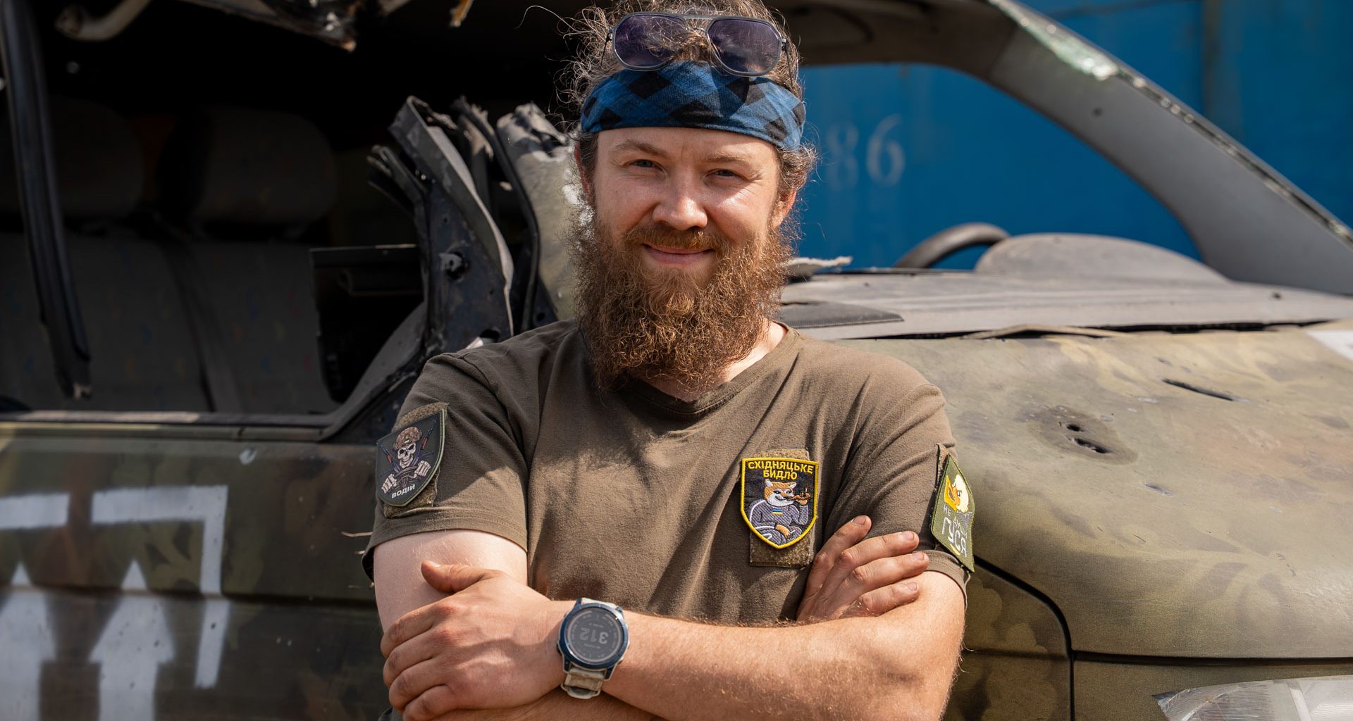 Юрій Кочубей, волонтер, Харків, ремонт автівок. Фото: Олександр Бринза