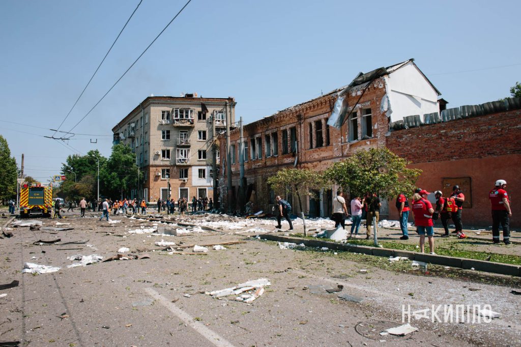 Наслідки прильоту шахеда у холодногірському району Харкова 7 липня 2025 року, під час другого нальоту 7.07.25 фото: Павло Пахоменко