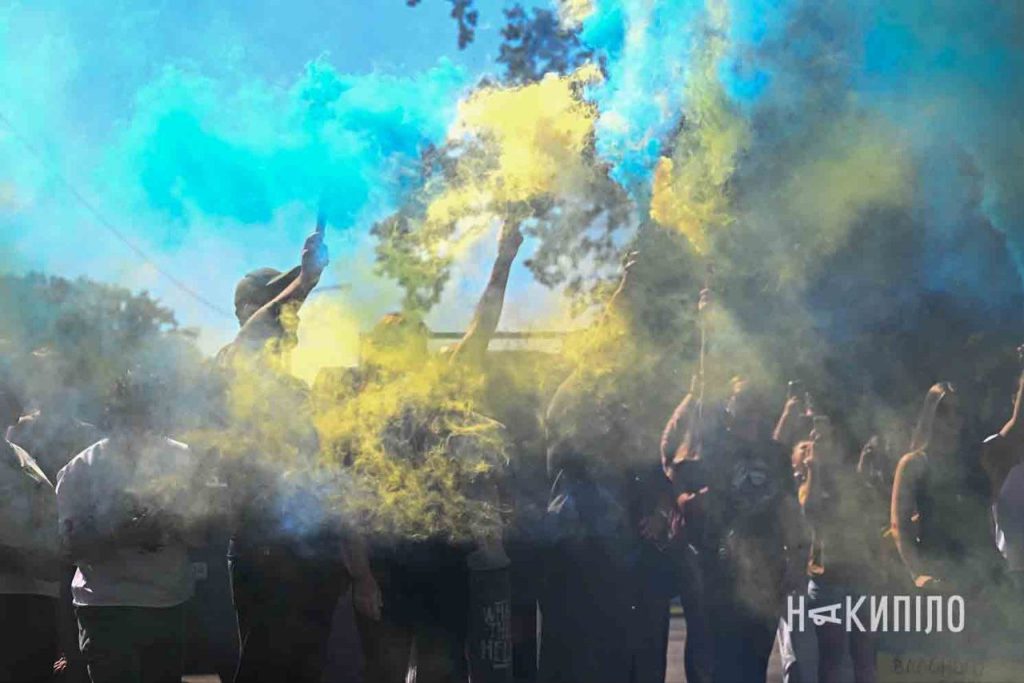 Автопробіг до Дня пам'яті загиблих захисників і захисниць у Харкові