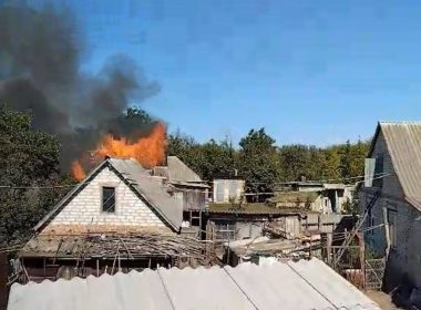 росіяни вдарили дронами по Великій Рогозянці