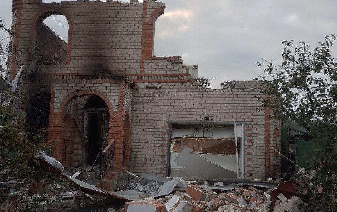 Зруйнована будівля