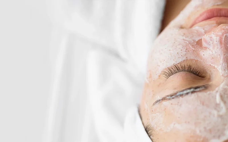 ТОП-5 найкращих ензимних пілінгів для чутливої шкіри