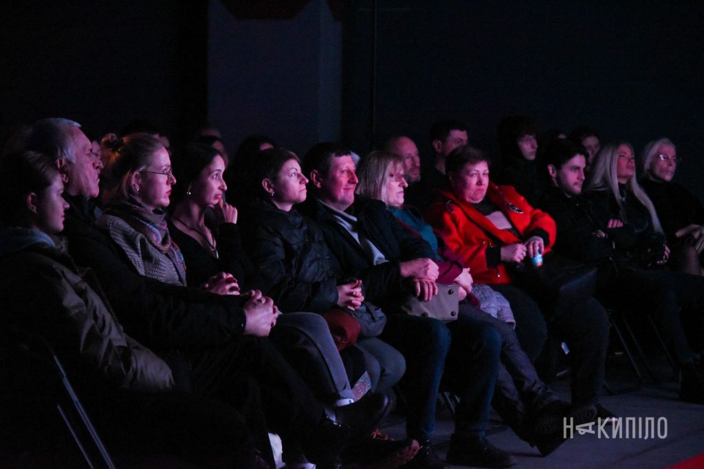 Фільм «Віктор»: як людина з вадами слуху сприймає війну: фотореп 2 фільм «Віктор», глядачі