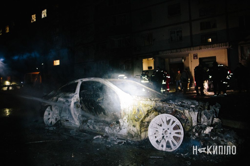 Наслідки прильоту 19 листопада 2025 року у Харкові, проспект аерокосмічний 167, фото: Павло Пахоменко