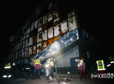 Наслідки прильоту 19 листопада 2025 року у Харкові, проспект аерокосмічний 167, фото: Павло Пахоменко