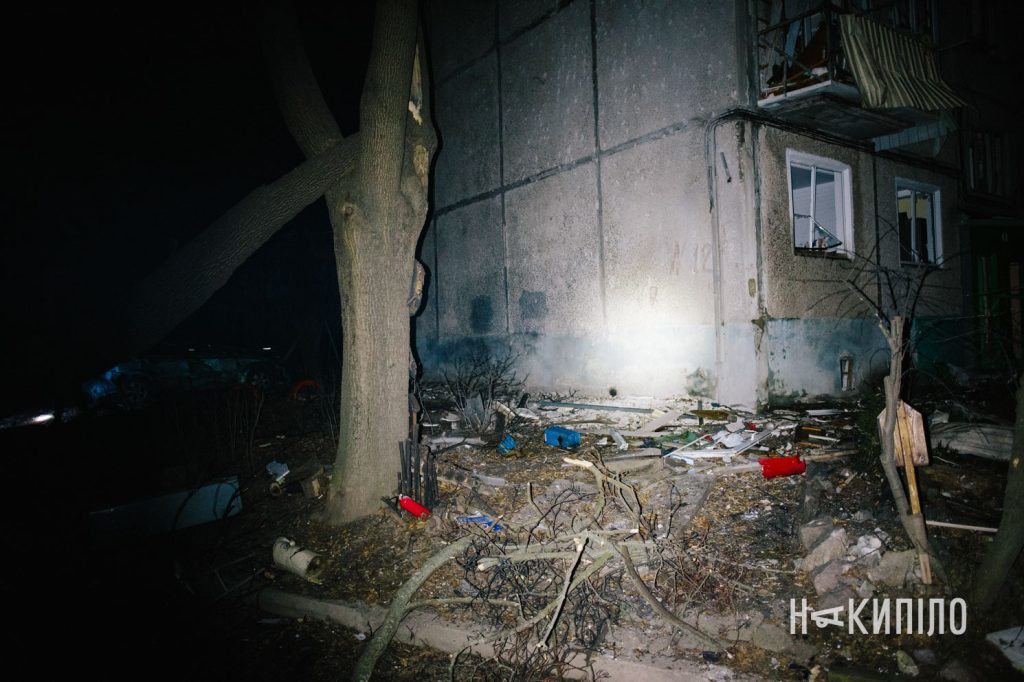 Наслідки прильоту 19 листопада 2025 року у Харкові, проспект аерокосмічний 167, фото: Павло Пахоменко