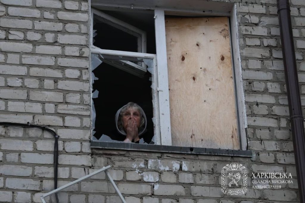 Харківська обладміністрація показала наслідки обстрілу Балаклії 9