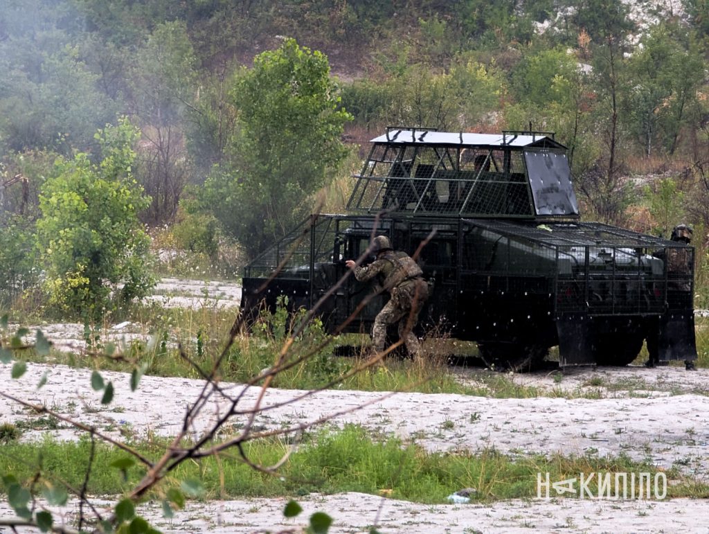 «Навчання рятує життя піхотинців»: інструктор зі Швеції про війну 10