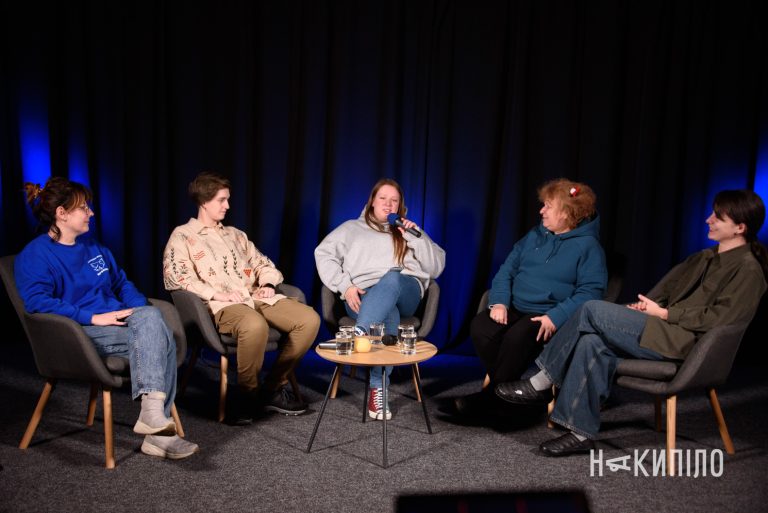 У Міжнародний день волонтера ми зібрали у пресцентрі «Накипіло» волонтерок.