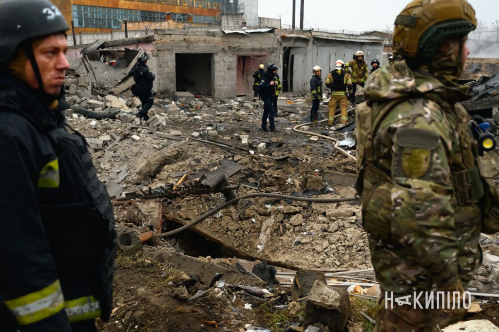 Наслідки вибуху в гаражному кооперативі у Харкові, Олексіївка, 3 грудня 2025 року, фото:Лептуга Ігор