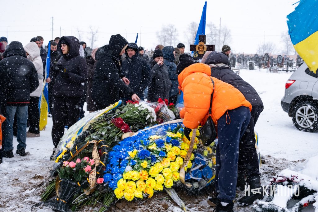 У Харкові попрощалися з волонтером В‘ячеславом Ільченком 11