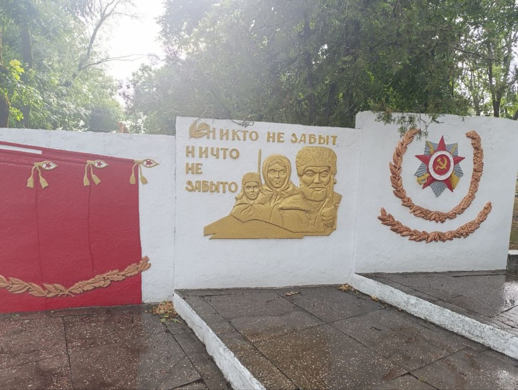 «Ще будуть ламатися списи»: болючі питання деколонізації в Харкові 2