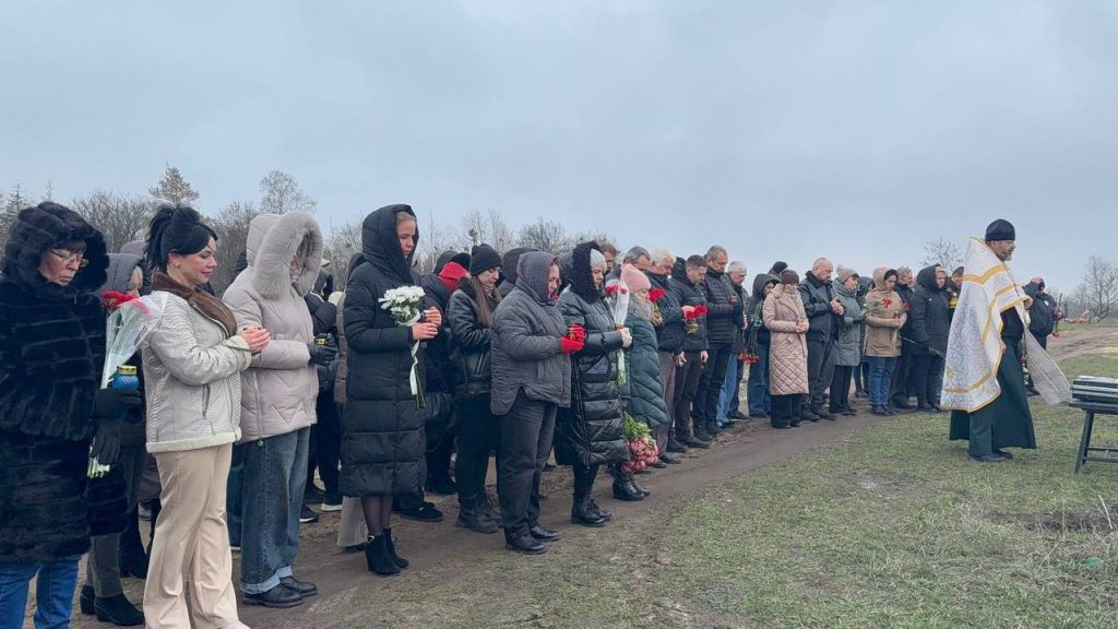 В Ізюмі перепоховали загиблих під час окупації 1