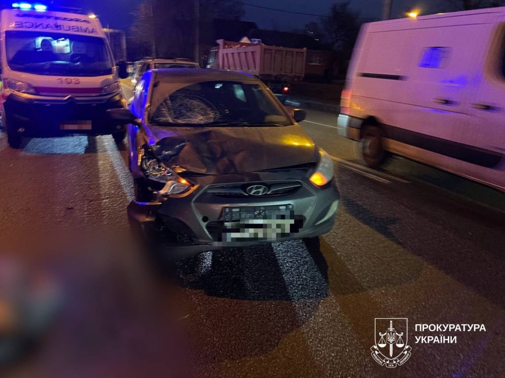 У Харкові суддя збила на пішоході підлітків: прокуратура розповіла деталі ДТП 1