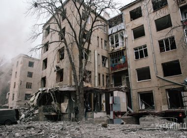 Руйнування після російського обстрілу Харкова 2 січня 2026 року