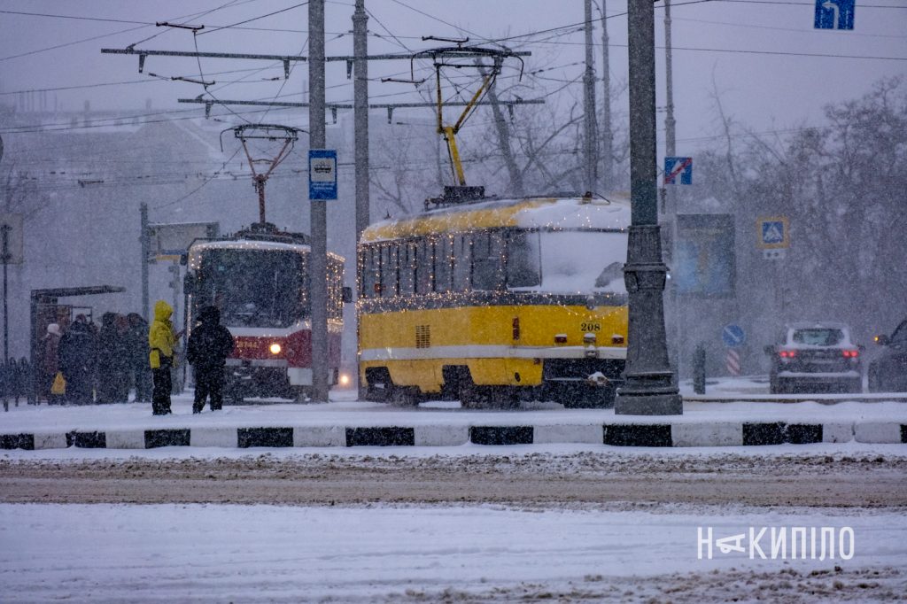 Оце так хурделить 11 січня! Фото засніженого Харкова 17