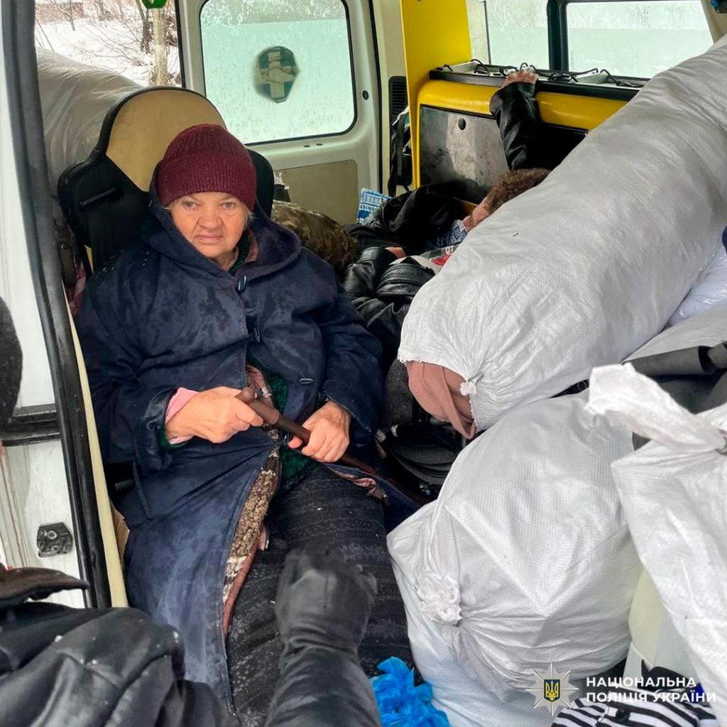 Евакуація під обстрілами: чому буває занадто пізно 12 Харківщина. Фото: Головне управління Нацполіції у Харківській області