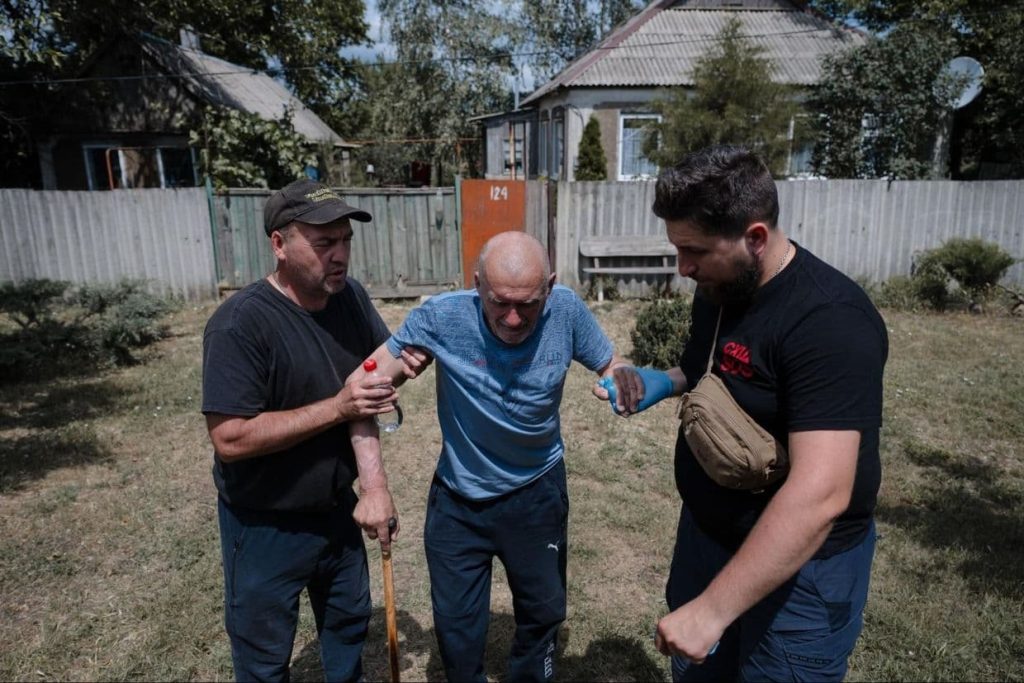 Евакуація під обстрілами: чому буває занадто пізно 18 Під час евакуації БФ «Схід SOS»