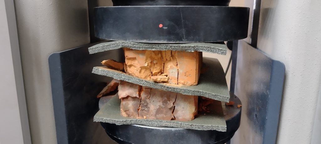 Будівництво — із відходів, тепло — із каналізації. Які ноу-хау з'явилися в повоєнному відновленні 8