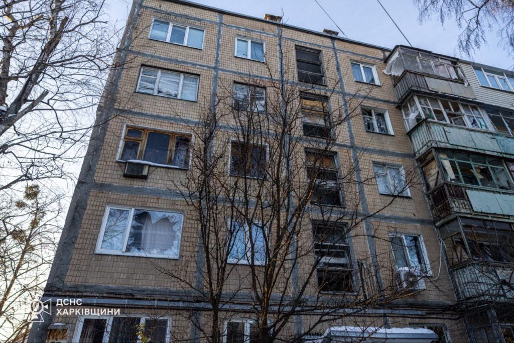 Майже 20 будинків пошкоджені в Харкові через російську атаку ввечері 26 січня 6 Наслідки влучання БпЛА в Немишлянському районі Харкова