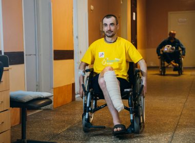 Військовослужбовець з ампутацією кінцівки