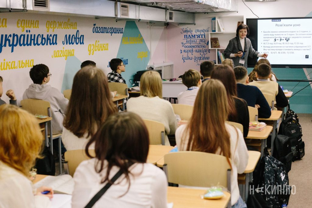 Ще на одній станції метро відкрили класи для навчання дітей 2