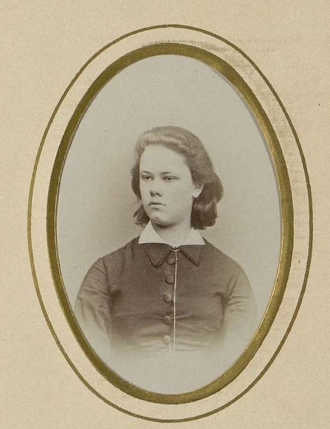 Релігія німецьких колоністів: культові споруди, духовне життя, традиції Релігія німецьких колоністів: культові споруди, духовне життя, традиції