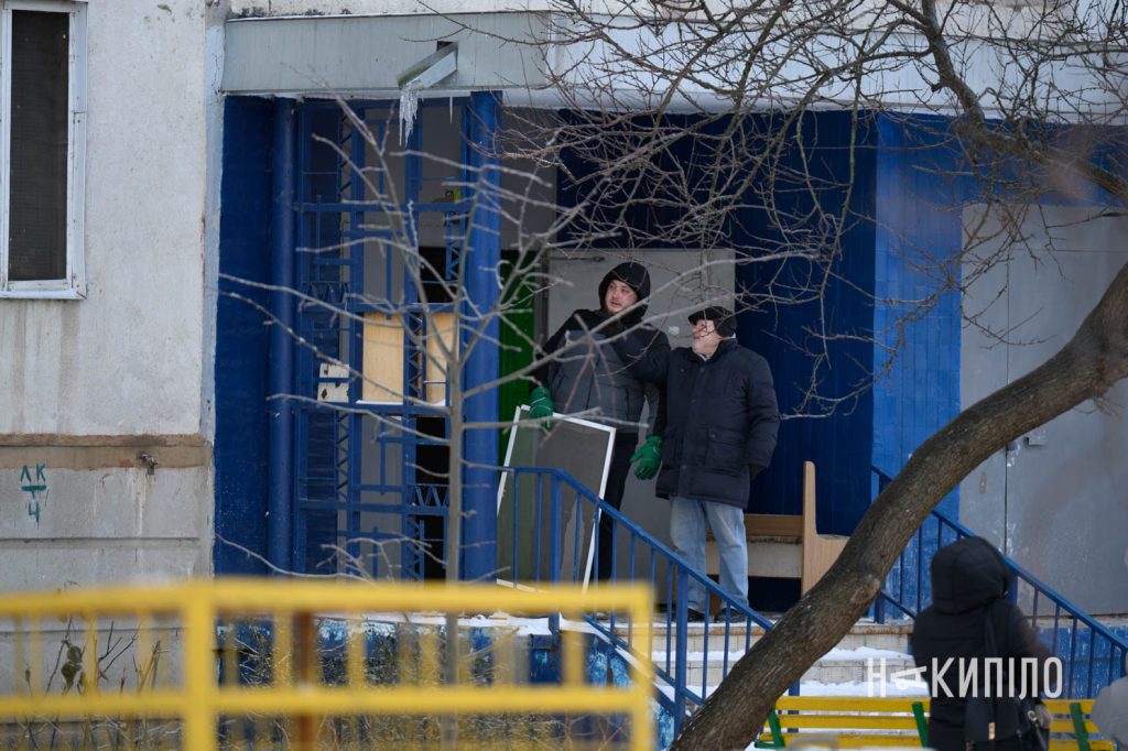 ворожий дрон зачепився за дерева. Фоторепортаж 4