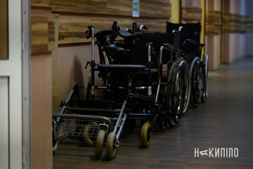 Як працює транзитний центр для евакуйованих у Харкові. Фото Як працює транзитний центр для евакуйованих у Харкові. Фото