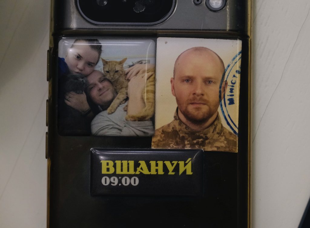 Дівчинка, в яку він закохався. Жінка, яка пам'ятає: історія дружини полеглого захисника з Харківщини Полеглий захисник на псевдо Сухар