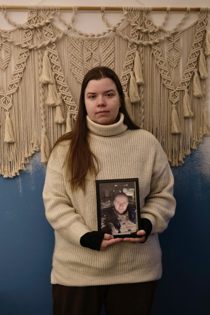 Дівчинка, в яку він закохався. Жінка, яка пам'ятає: історія дружини полеглого захисника з Харківщини Марія Неписьменна, дружина полеглого захисника на псевдо Сухар