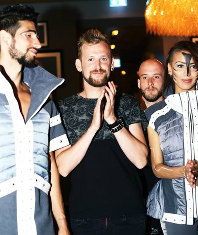 «Я народився глухим, і мені ніколи не було цікаво, як щось звучить», — дизайнер Тарнавський Нечуючий дизайнер Олег Тарнавський