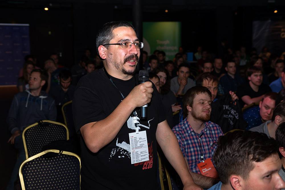 «Мій роман — фентезі про українців, яким просто дали пожити», — Віктор Шепелєв «Мій роман — фентезі про українців, яким просто дали пожити», — Віктор Шепелєв