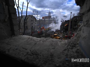 11 загиблих, 16 поранених: наслідки удару по Харкову