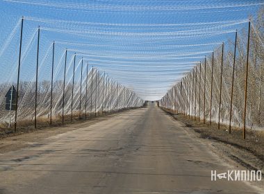 сеткі від дронів над окружною навколо Харкова березень 2026 року
