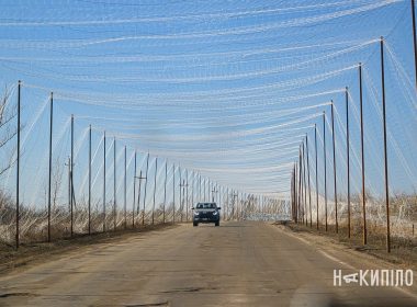 сеткі від дронів над окружною навколо Харкова березень 2026 року