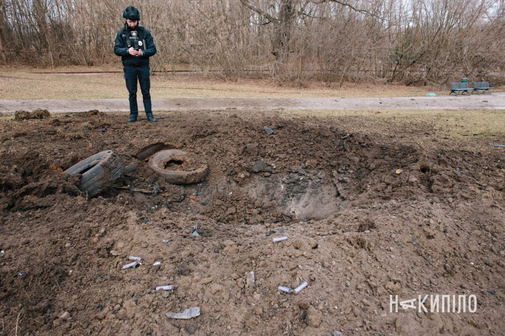 росіяни вдарили по Харкову «шахедами». Фоторепортаж Наслідки прильоту шахеда 16 березня 2026 року, фото: Пахоменко Павло
