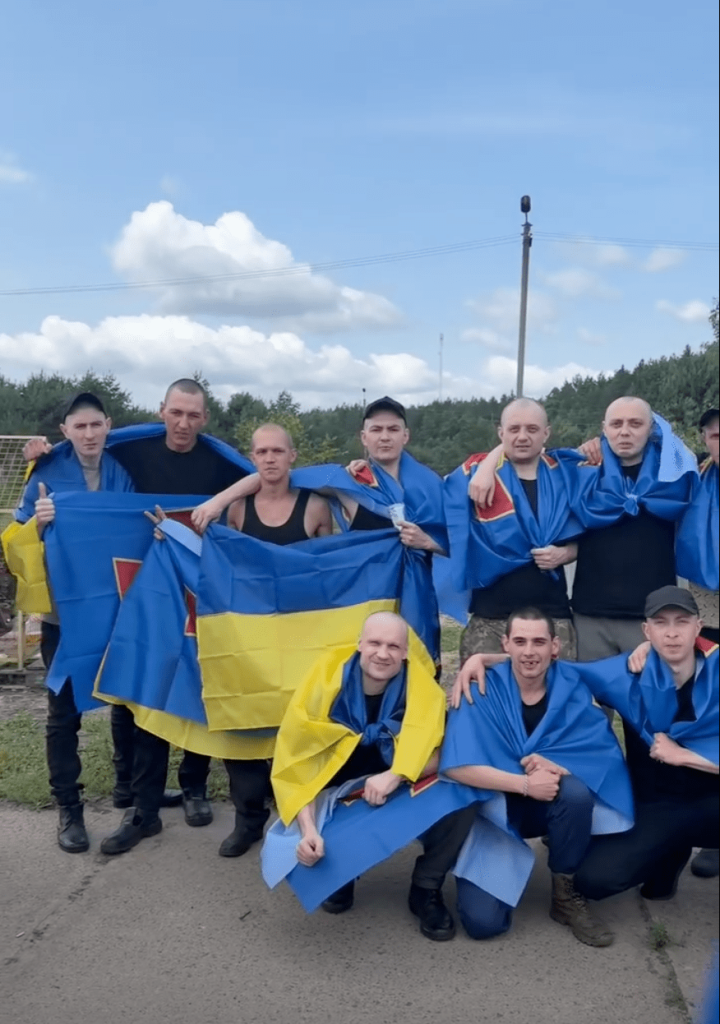 «Багато речей цінуєш більше, коли втрачаєш». Історія офіцера НГУ, звільненого з полону «Багато речей цінуєш більше, коли втрачаєш». Історія офіцера НГУ, звільненого з полону