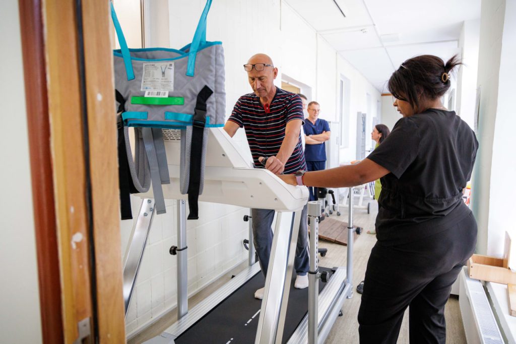 Як війна впливає на доступ до медицини на Харківщині й Донеччині