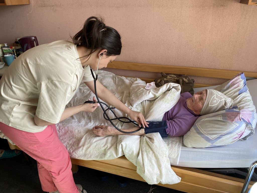 Атмосфера дому та якісний догляд: як живе прихисток «Велика родина» Атмосфера дому та якісний догляд: як живе прихисток «Велика родина»